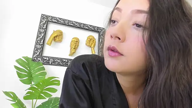 Samantha Good online show from June 20, 11:58 am