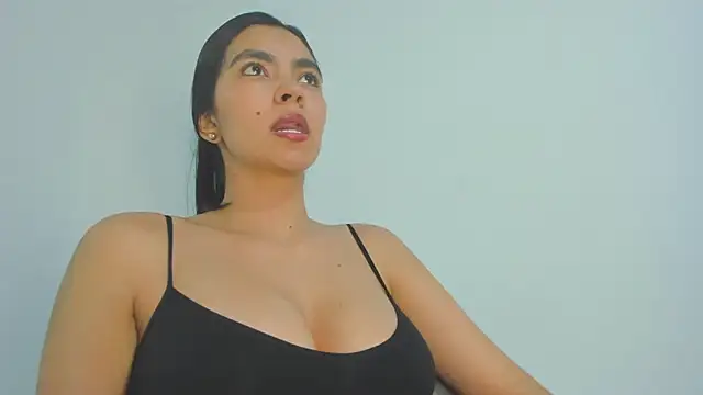 nathyy garcia online show from November 22, 4:15 am