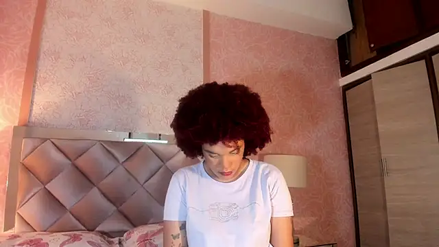 loladupont online show from August 2, 3:09 am