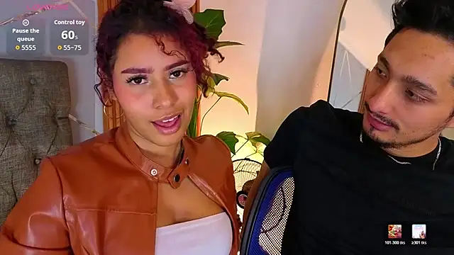 charlottee white online show from July 8, 9:06 pm