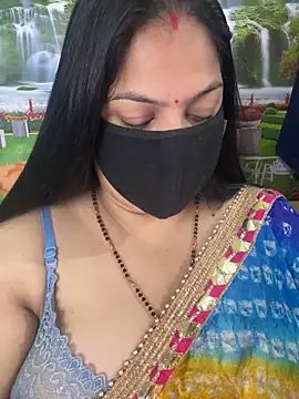 FlatVincy4 online show from November 1, 4:16 am