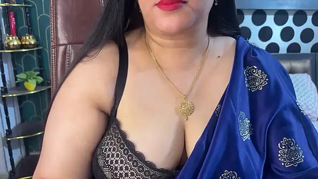 FlatVincy4 online show from June 20, 3:59 pm