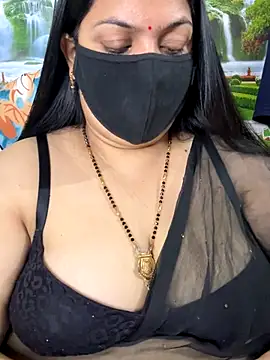 FlatVincy4 online show from November 12, 4:49 pm