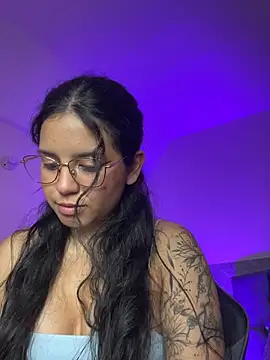 Rosita forever  online show from July 25, 8:27 pm