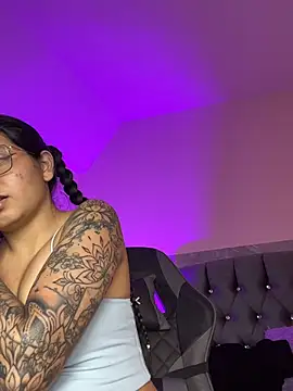 Rosita forever  online show from July 17, 7:39 pm