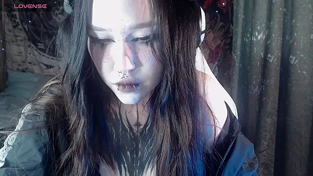 chloe crystall killer online show from May 21, 10:57 am