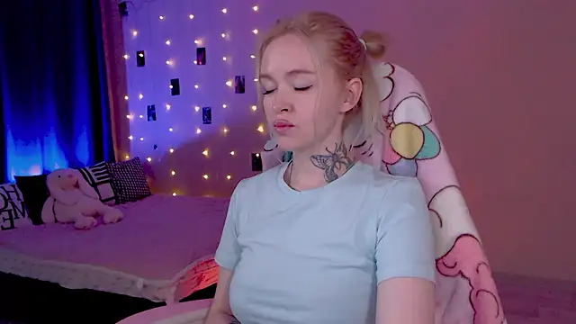 Naughty Mable online show from June 14, 2:35 am