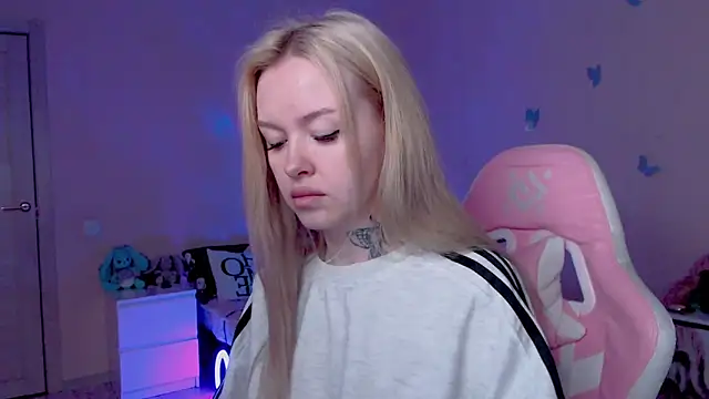 Naughty Mable online show from April 30, 12:27 am