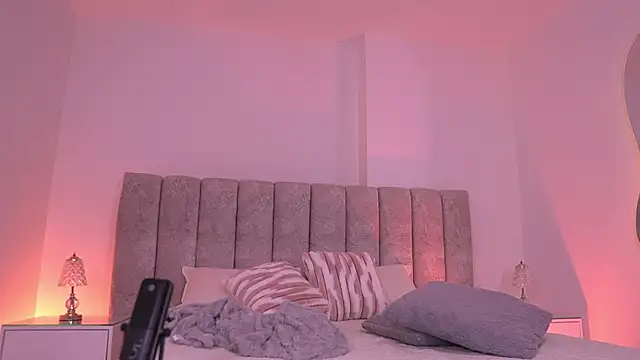 sam lewins online show from November 11, 7:33 pm