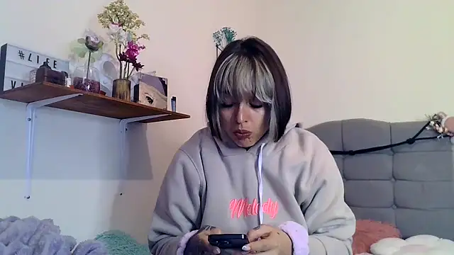 BlueStoneX online show from March 16, 7:45 am