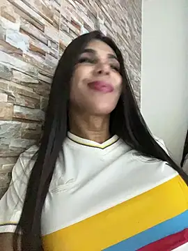 Ebonyxprincess  online show from June 24, 6:23 am