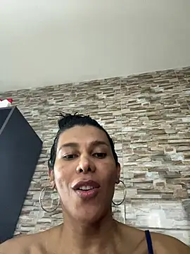 Ebonyxprincess  online show from June 4, 11:31 pm