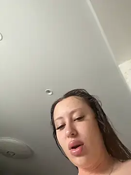AndreaMood online show from May 17, 2:11 am