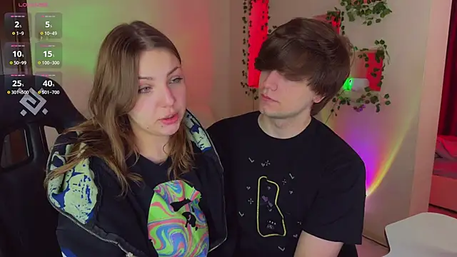 RobertAndLinela online show from April 30, 1:05 pm