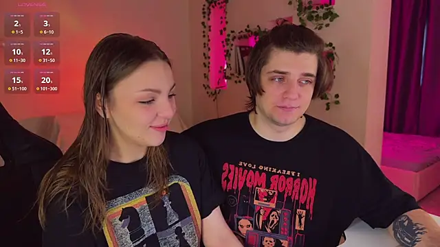 RobertAndLinela online show from July 14, 4:22 pm