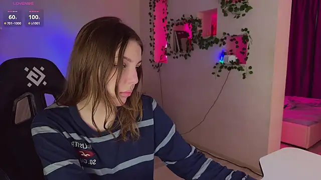 RobertAndLinela online show from July 1, 12:48 pm