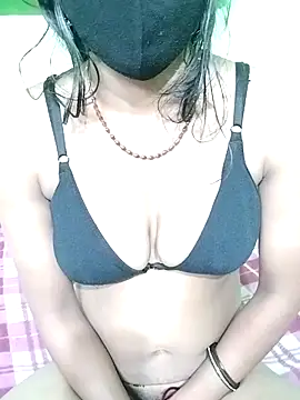 Coupleshow47 online show from October 15, 10:45 pm