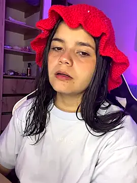 pretty angela1 online show from October 22, 8:52 am