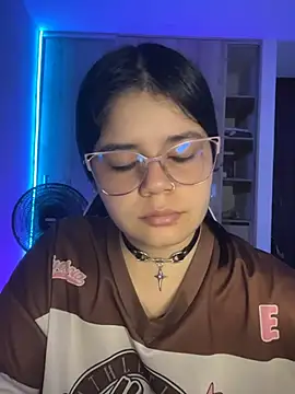 pretty angela1 online show from June 26, 9:54 am