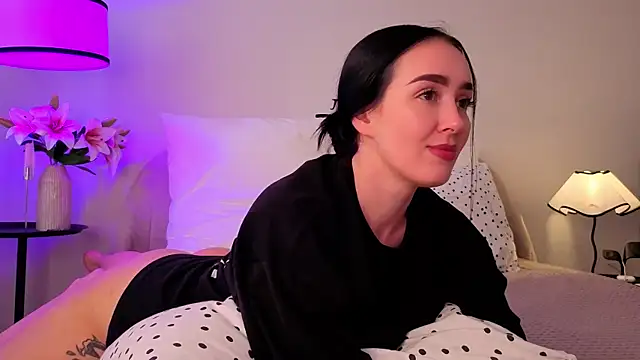 KimKhallifa online show from July 23, 5:37 am