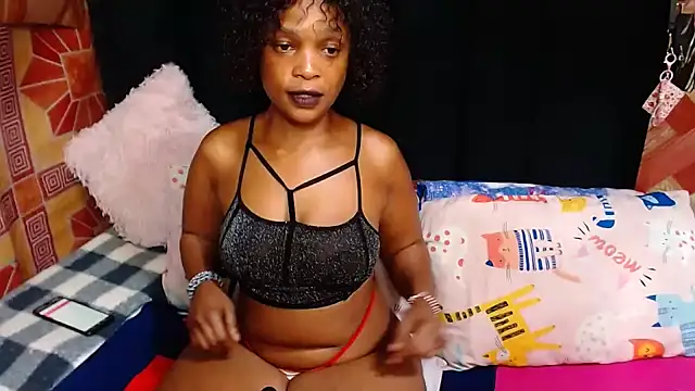 Thickbootykim online show from June 27, 6:14 pm