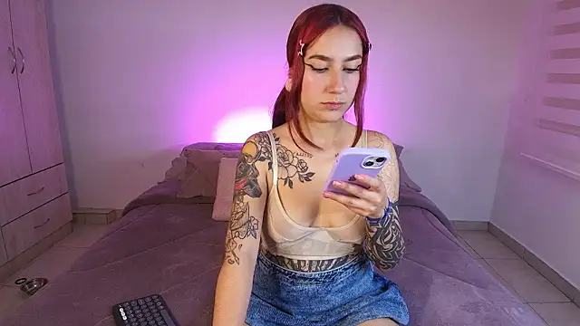 Sky Intimate online show from March 5, 11:44 pm