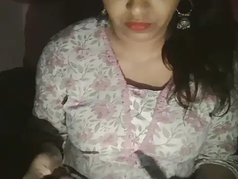 Hot-shanvi online show from April 30, 11:41 pm