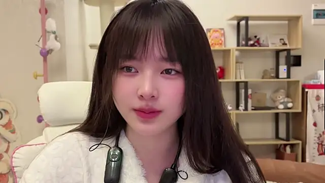 Chenjing0 online show from February 16, 1:22 pm