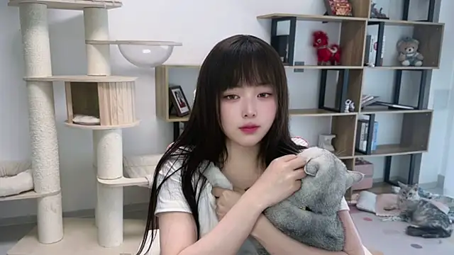 Chenjing0 online show from May 2, 5:22 am
