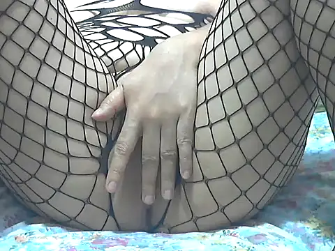 shenghotty45 online show from April 29, 11:43 pm