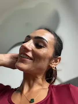 Samantha bigboobs online show from July 11, 3:12 pm