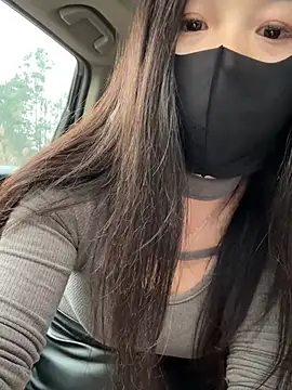 SSSniang- online show from February 1, 1:15 am