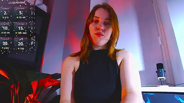 EllieGarson online show from April 22, 5:43 pm