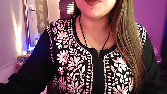 Mitikaa online show from February 28, 2:05 pm