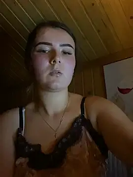 mewKate online show from July 9, 10:01 pm