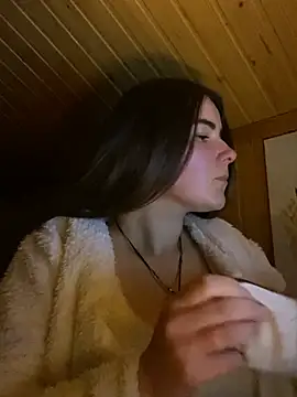 mewKate online show from April 30, 7:30 pm