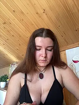 mewKate online show from June 8, 1:34 pm