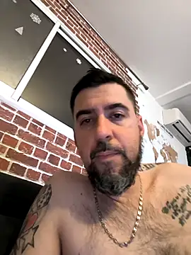 thefrenchkiss25 online show from March 9, 8:23 pm