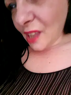 missAmanda69 online show from August 4, 11:11 pm