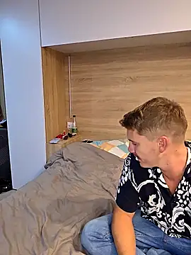 Siempre-locos69 online show from December 18, 10:14 pm