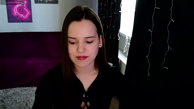Harleen Moore online show from April 29, 4:38 am
