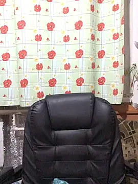 VikiiStoun online show from September 16, 8:50 pm