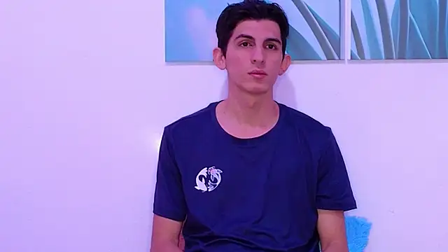 Ana and Leo online show from February 7, 1:59 pm