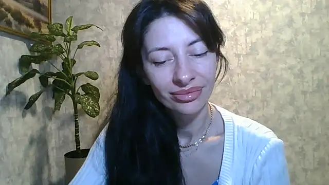LissaBlossom online show from June 10, 3:28 am