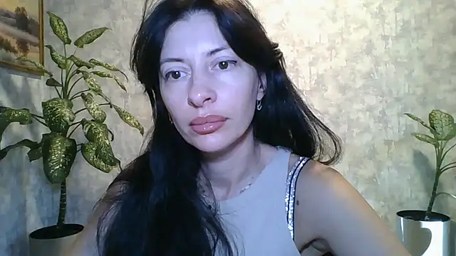 LissaBlossom online show from August 3, 5:22 am