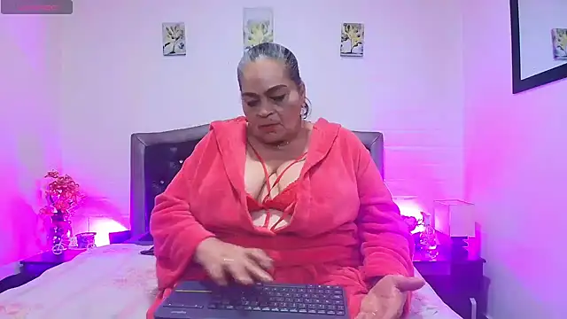 QueenMatturex online show from July 16, 8:02 pm