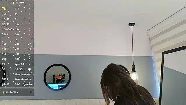 chelsea bolton  online show from July 17, 1:04 pm