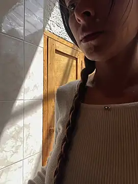 Aleska Miami online show from July 30, 2:51 pm