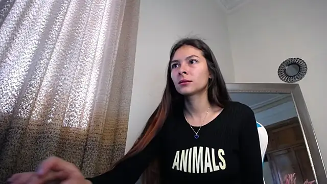 Aleska Miami online show from November 4, 2:22 pm