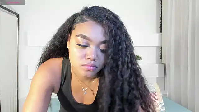Snapshot of JasmineRose7 chatting on October 14, 12:19 pm JasmineRose7 online show from October 14, 12:19 pm